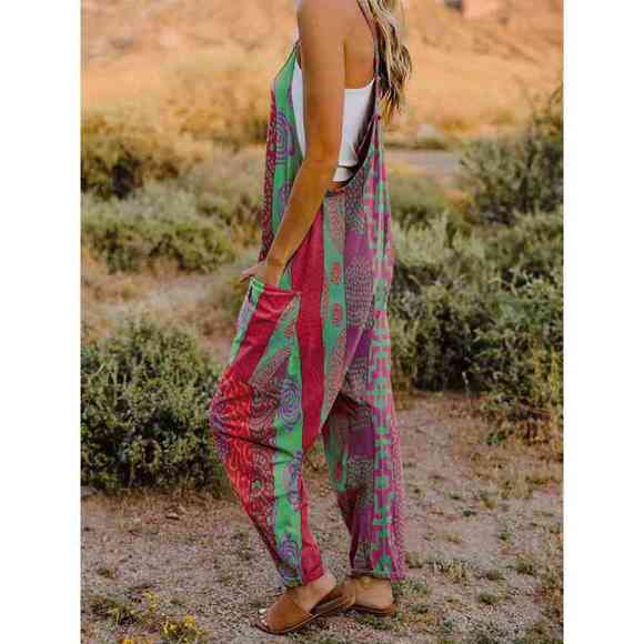 Full Size Printed V-Neck Sleeveless Jumpsuit - Picture 14 of 15
